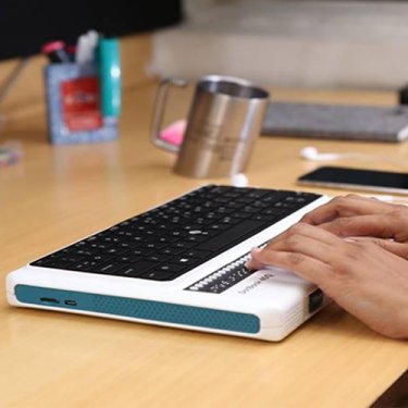Braille laptop 40 cell